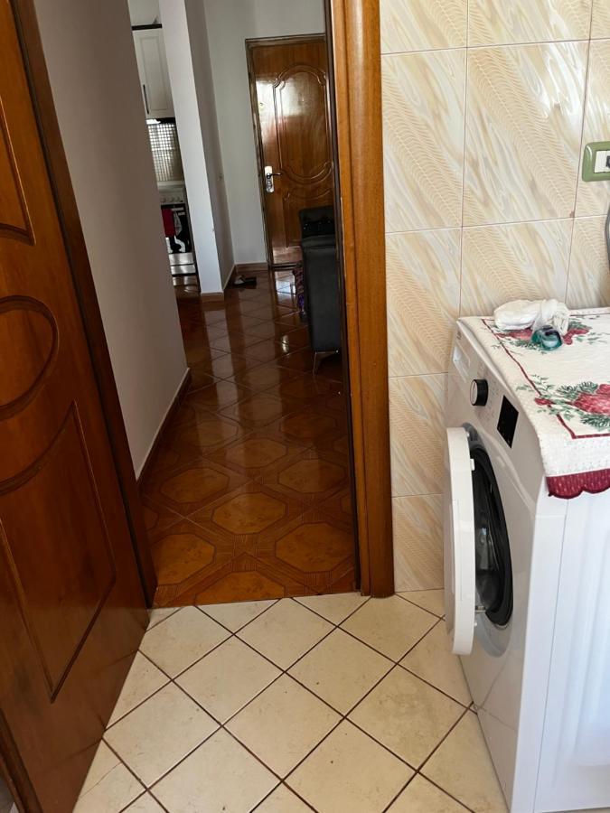 Appartamento Incantevole Con Posto Auto Privato วญอเรอ ภายนอก รูปภาพ