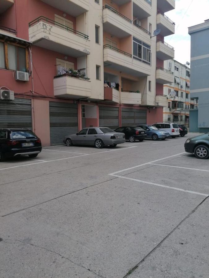 Appartamento Incantevole Con Posto Auto Privato วญอเรอ ภายนอก รูปภาพ