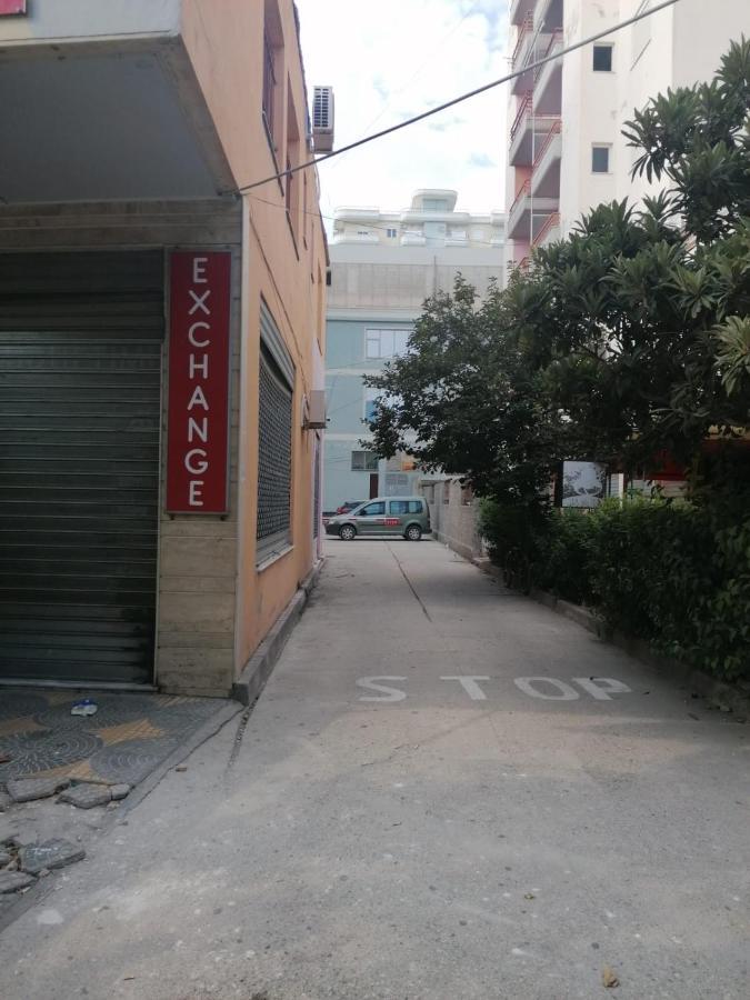 Appartamento Incantevole Con Posto Auto Privato วญอเรอ ภายนอก รูปภาพ