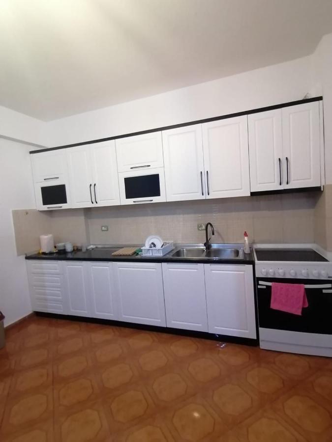 Appartamento Incantevole Con Posto Auto Privato วญอเรอ ภายนอก รูปภาพ